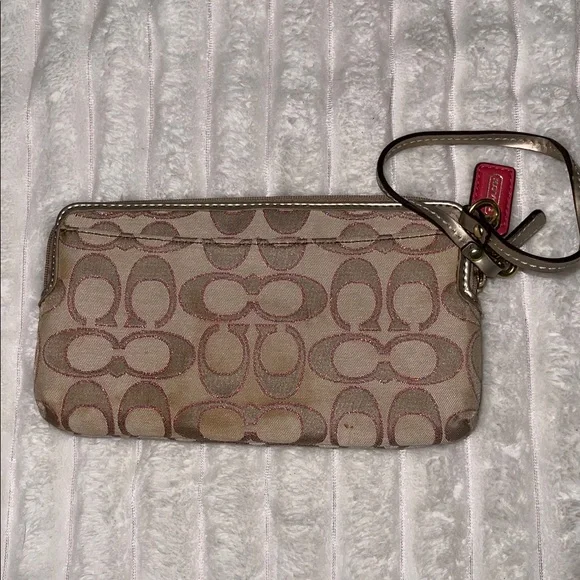 Coach Wristlet - Picture 5 of 10